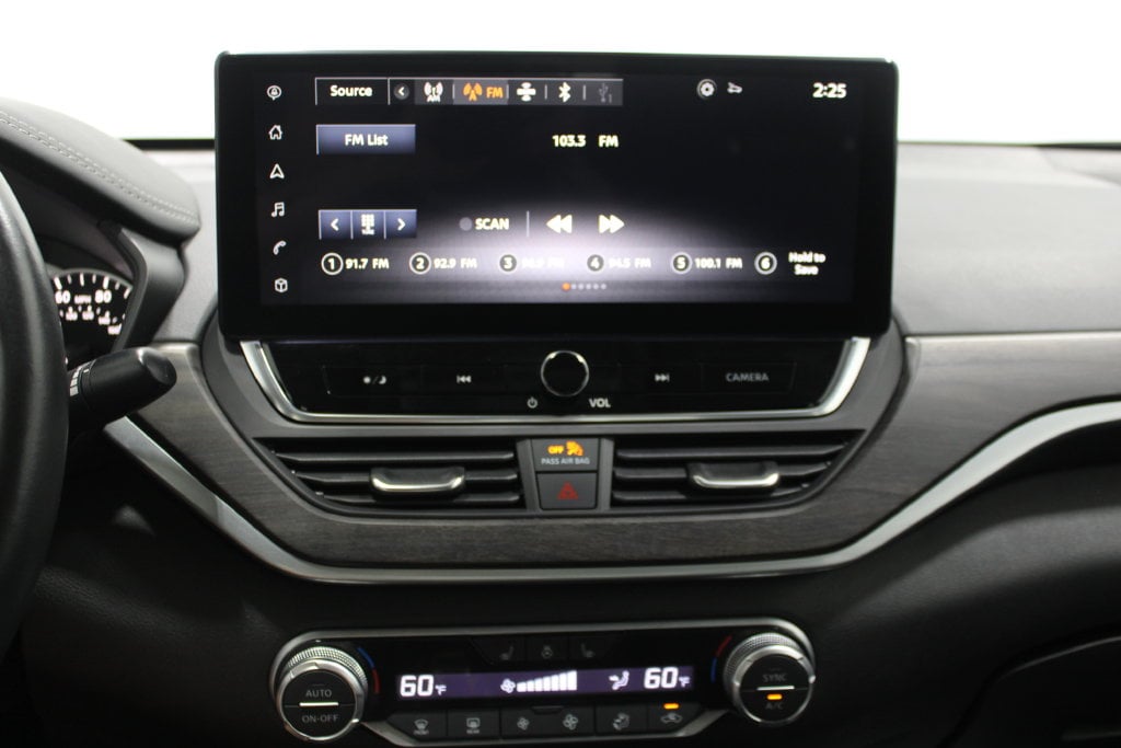 2023 Nissan Altima SL - Photo 28
