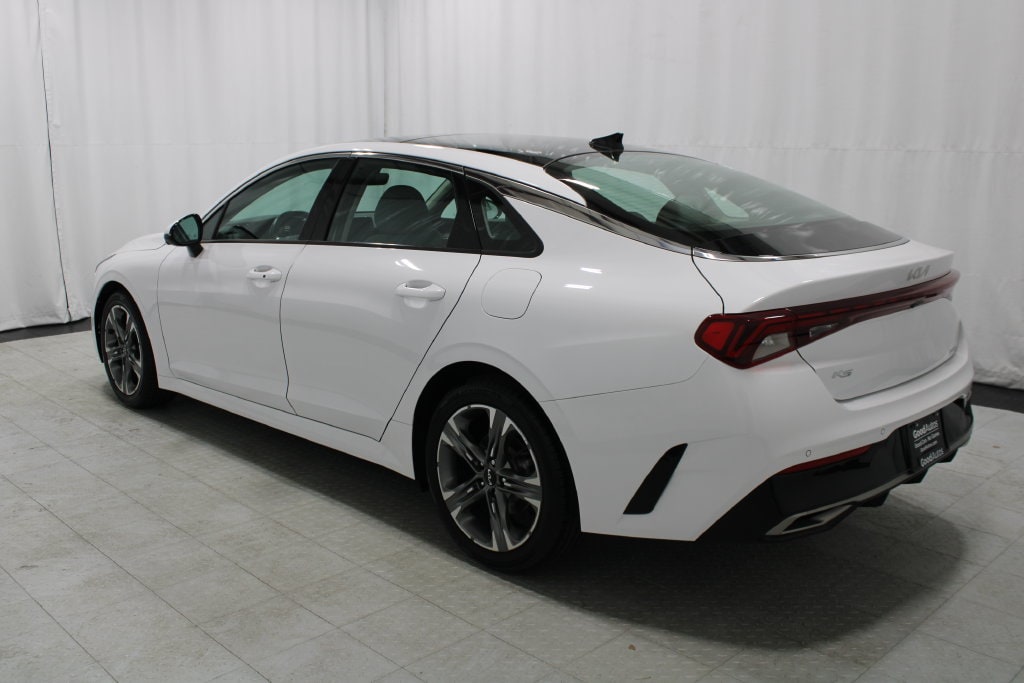 2022 Kia K5 EX - Photo 7