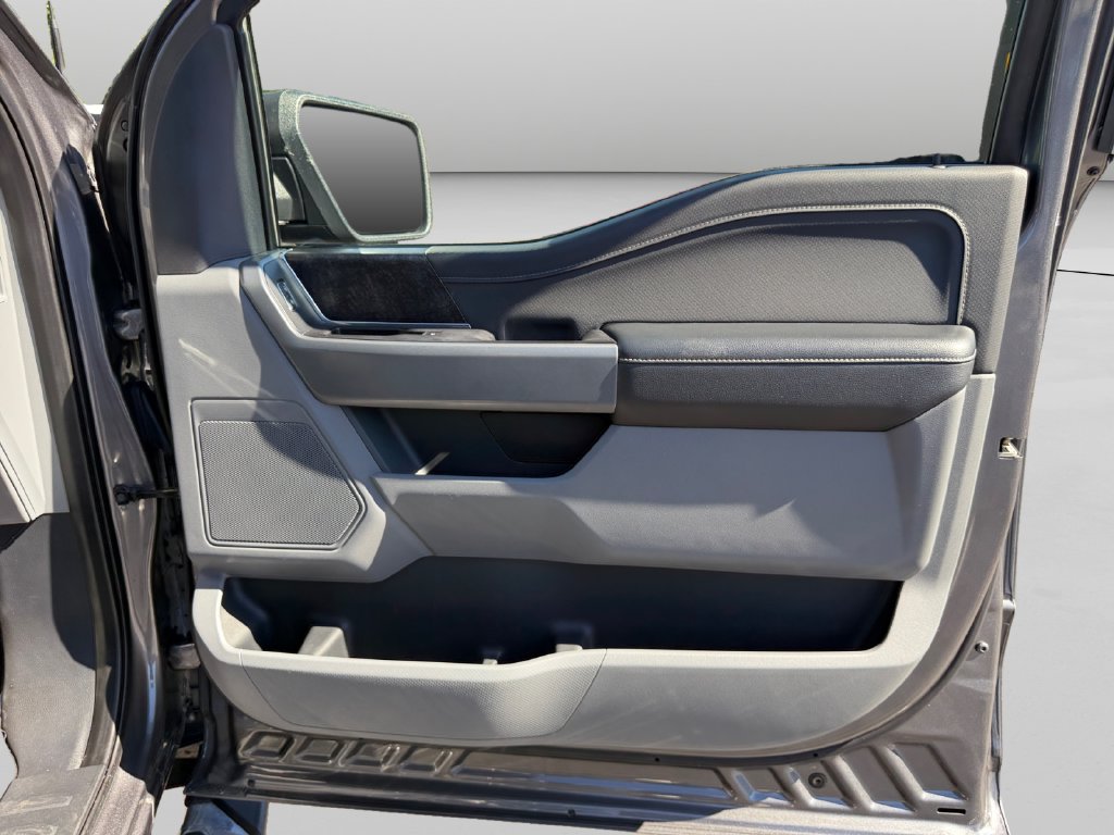 2021 Ford F-150 XLT - Photo 17