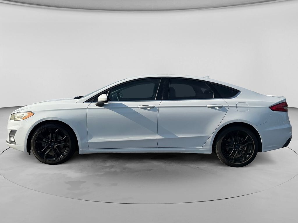 Used 2020 Ford Fusion SE Sedan