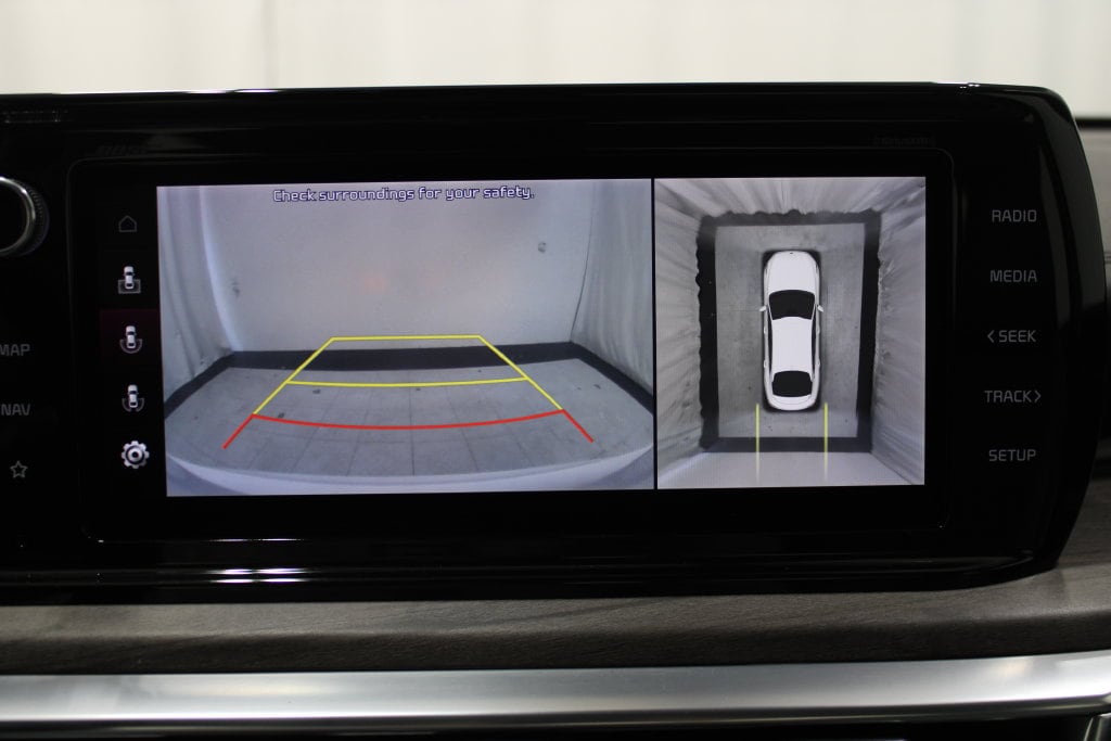 2022 Kia K5 EX - Photo 32