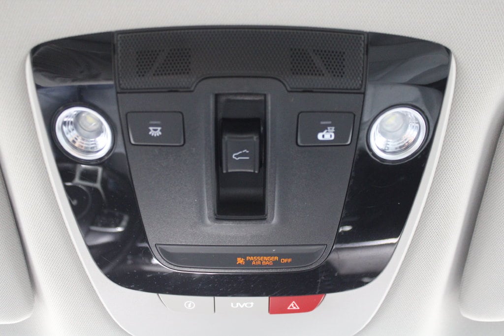 2022 Kia K5 EX - Photo 28