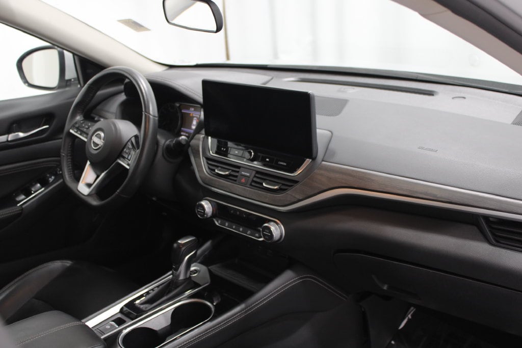 2023 Nissan Altima SL - Photo 23