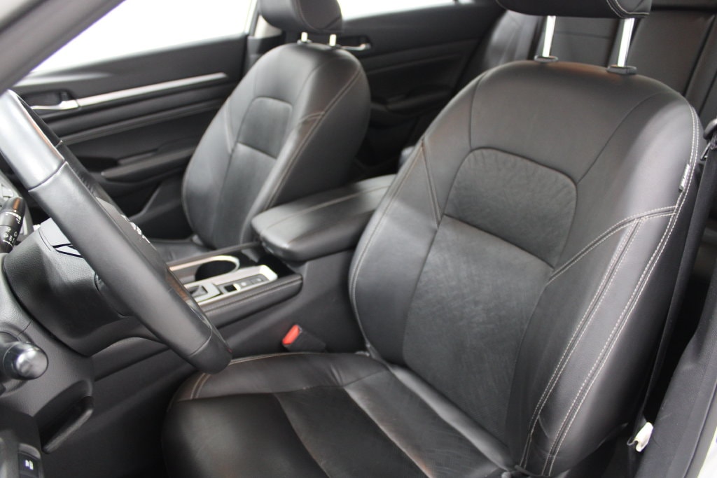 2023 Nissan Altima SL - Photo 12