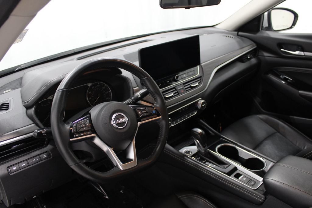 2023 Nissan Altima SL - Photo 10