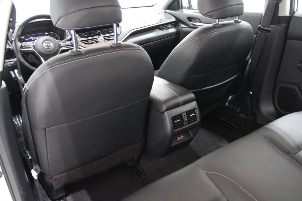 2023 Nissan Altima SL - Photo 14