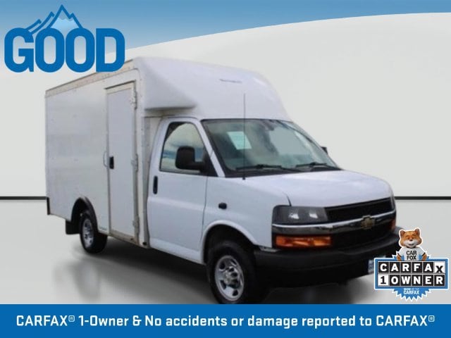 2021 Chevrolet Express Cutaway Base