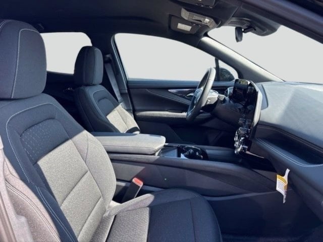 2025 Chevrolet Blazer EV LT - Photo 10