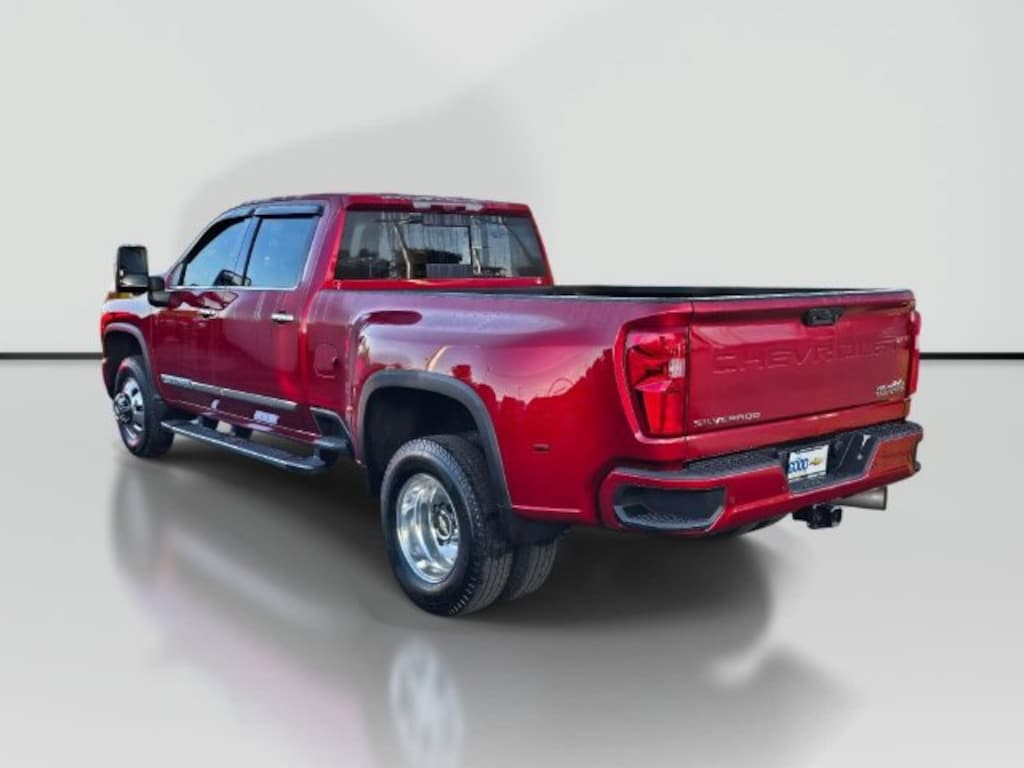Used 2024 Chevrolet Silverado 3500 HD High Country DRW Truck