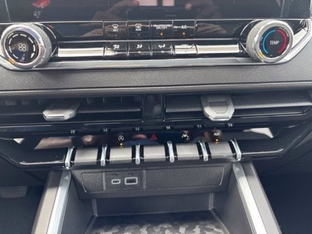 2026 Chevrolet Colorado Work Truck - Photo 24