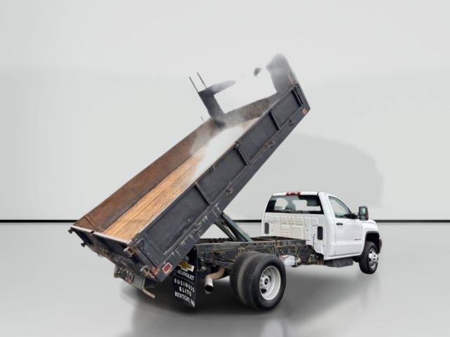 2018 GMC Sierra 3500 Chassis Cab Base - Photo 30