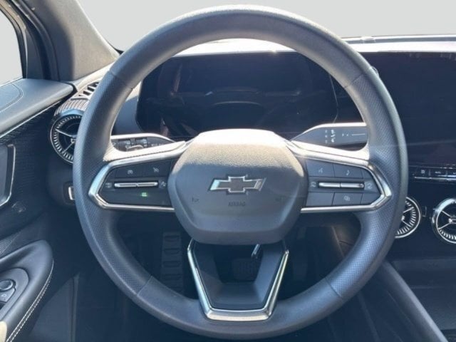 2025 Chevrolet Blazer EV LT - Photo 17