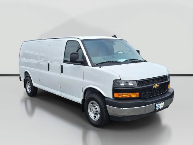 2025 Chevrolet Express Cargo 1WT - Photo 7