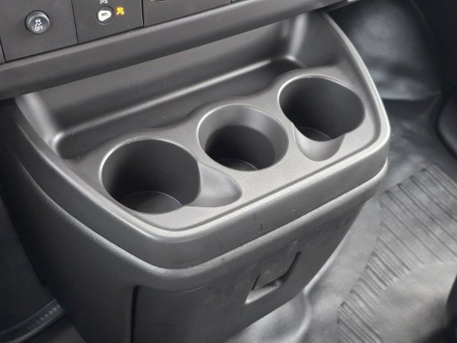 2025 Chevrolet Express Cargo 1WT - Photo 28