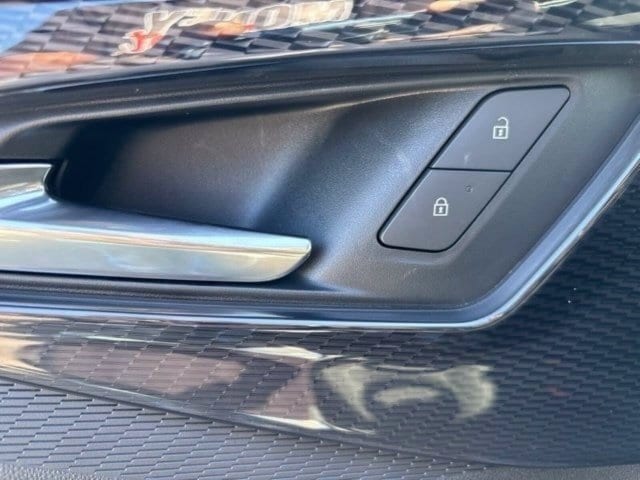 2025 Chevrolet Blazer EV LT - Photo 13