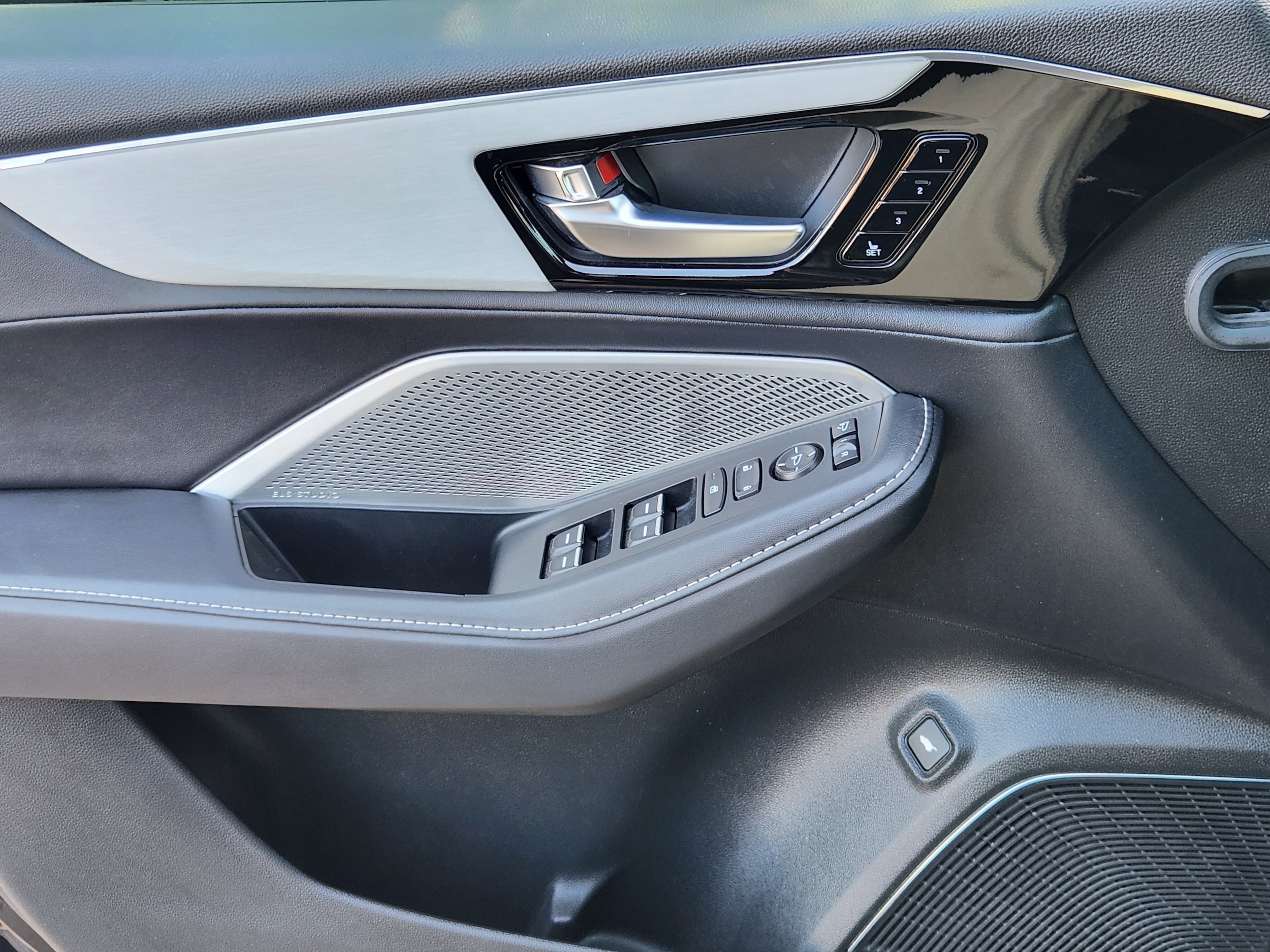 2024 Acura MDX Technology Package - Photo 25