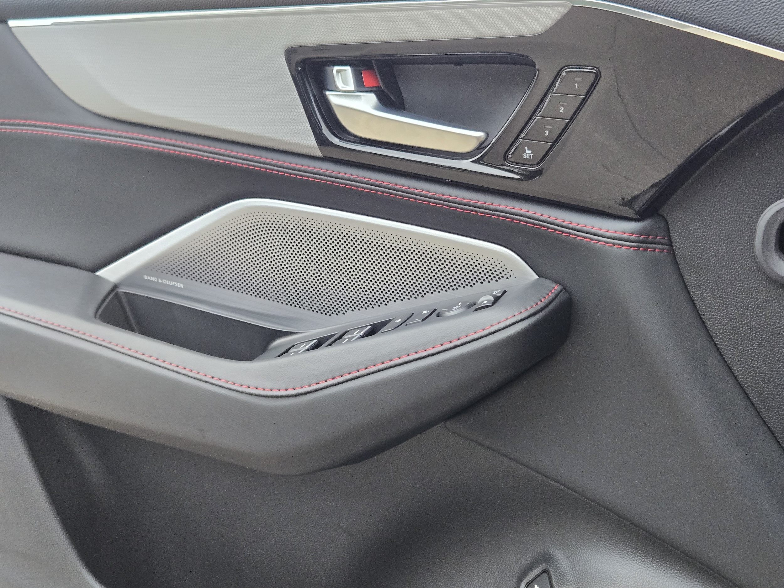 2026 Acura MDX A-Spec Package - Photo 25