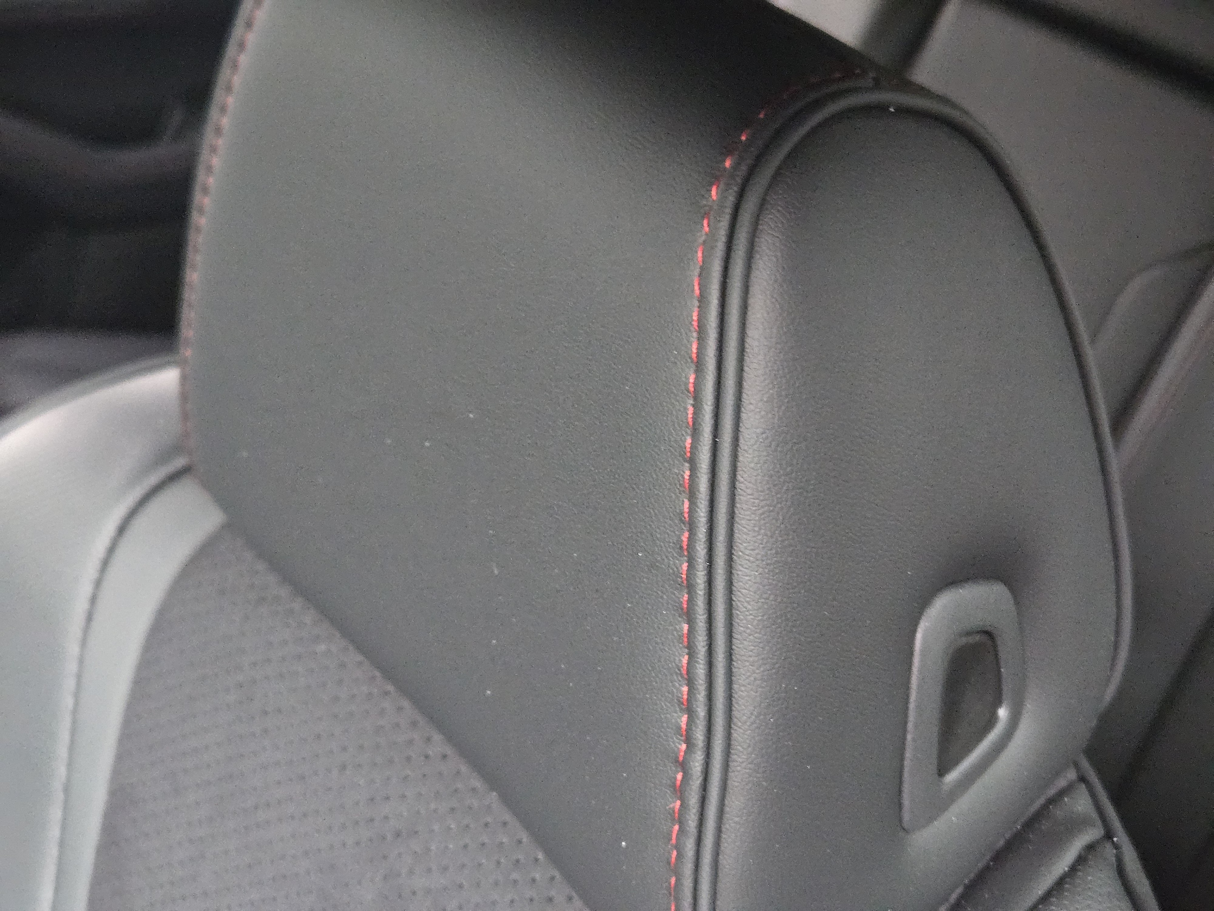 2026 Acura MDX A-Spec Package - Photo 17