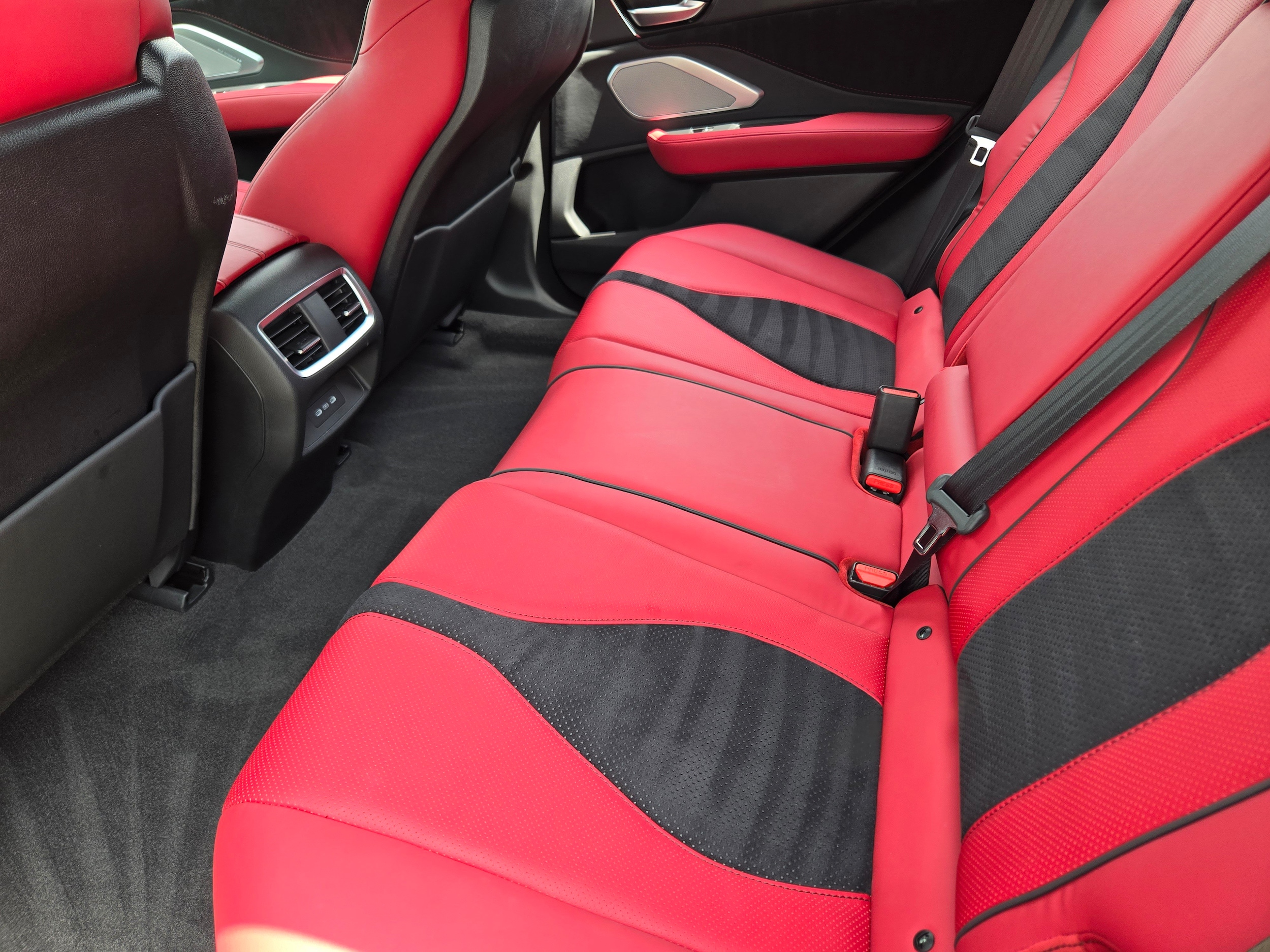 2026 Acura RDX A-Spec Package - Photo 29