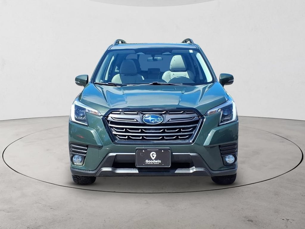 Used 2023 Subaru Forester Limited SUV
