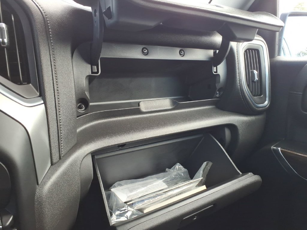 2021 Chevrolet Silverado 1500 LT - Photo 19