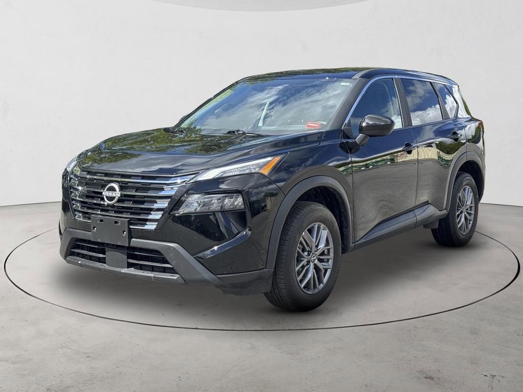 Used 2026 Nissan Rogue SV
