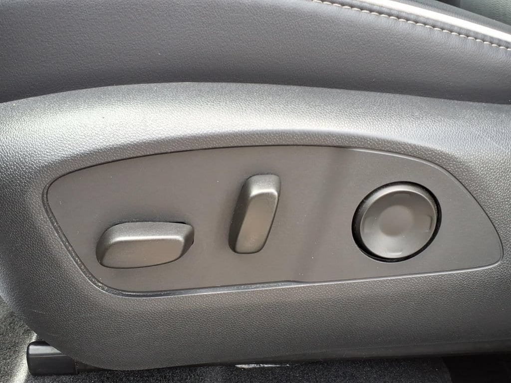 2025 Buick Enclave Preferred - Photo 12