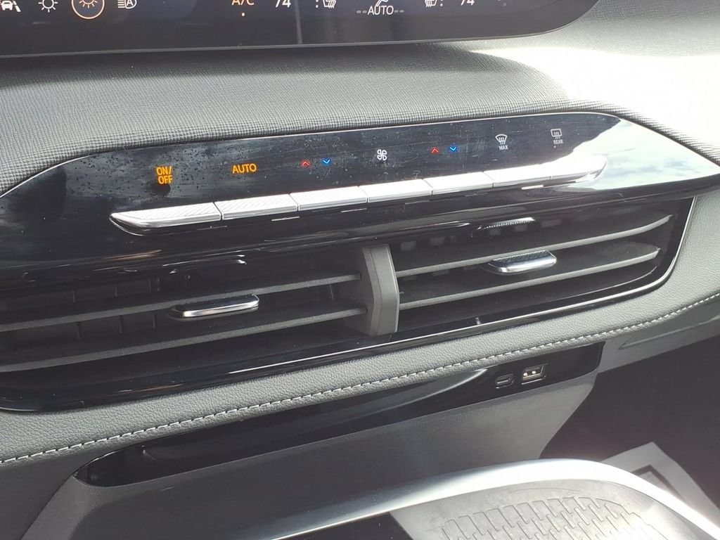 2025 Buick Enclave Preferred - Photo 21