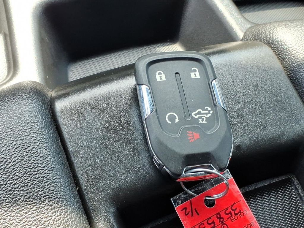 2021 Chevrolet Silverado 1500 LT - Photo 22