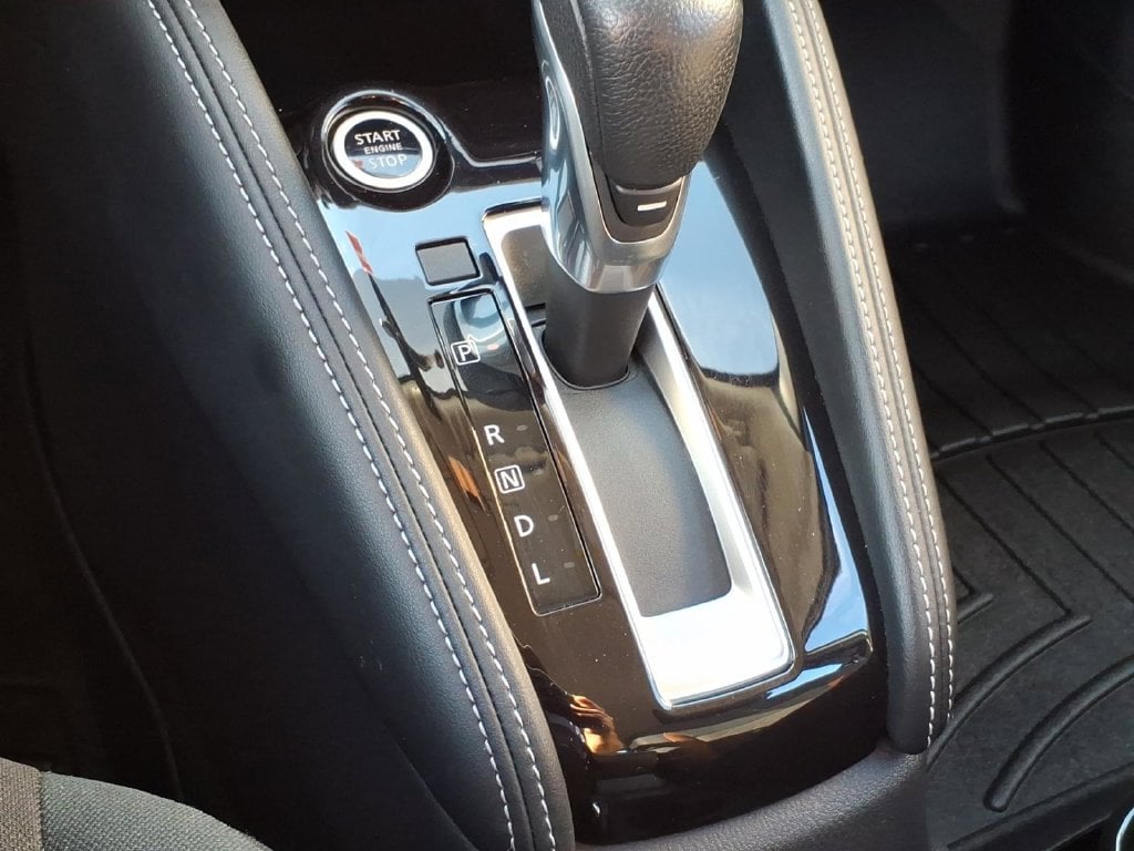 2020 Nissan Kicks SR - Photo 18