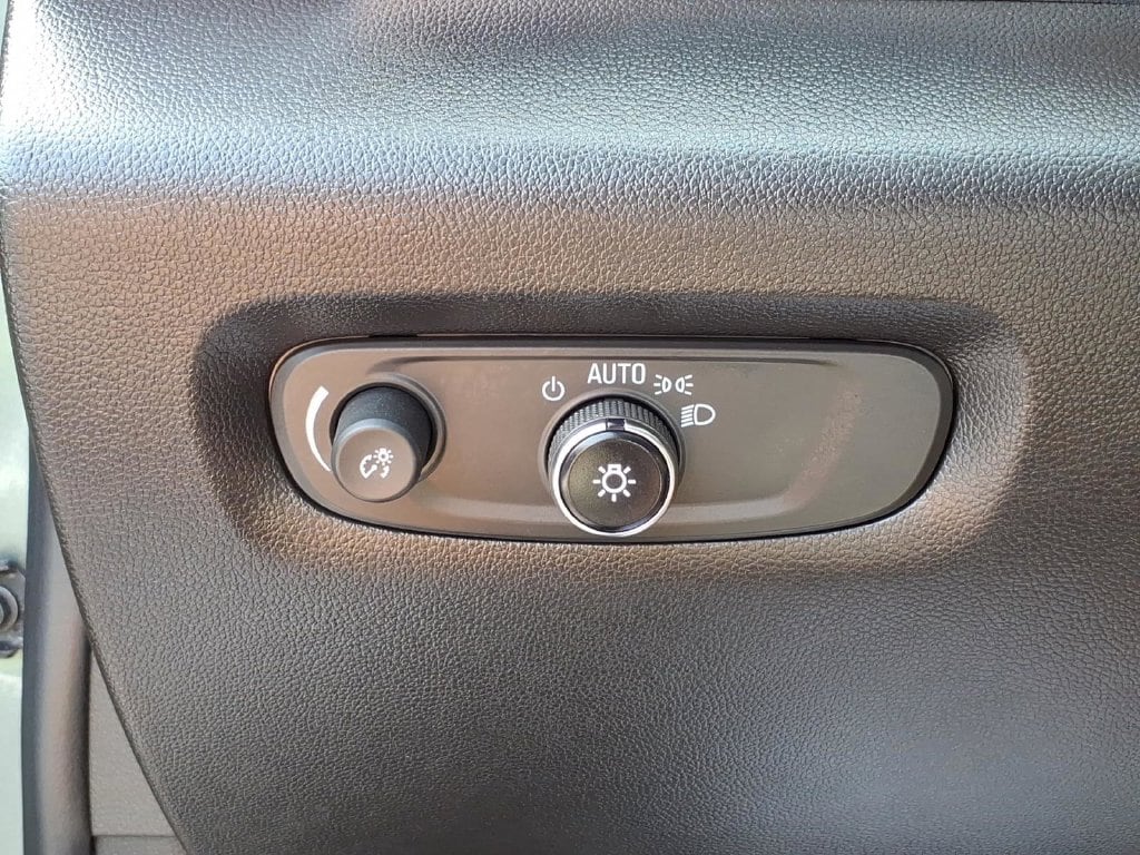 2023 Chevrolet Traverse 1LT - Photo 18