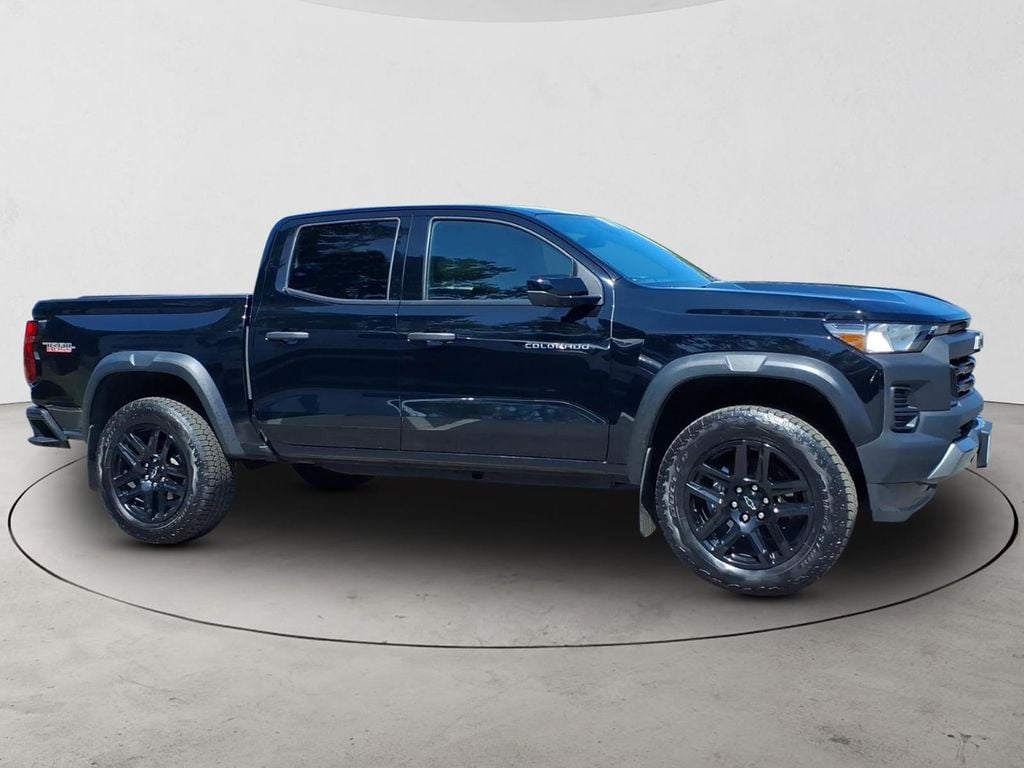 2024 Chevrolet Colorado Trail Boss - Photo 28