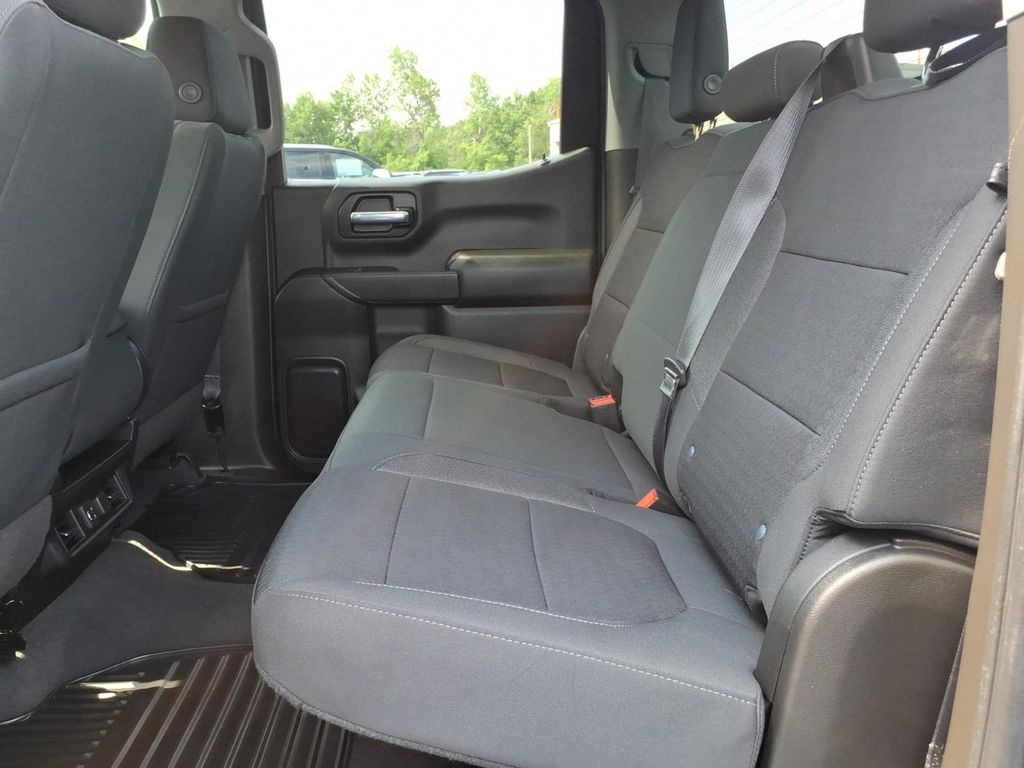 2021 Chevrolet Silverado 1500 LT - Photo 14