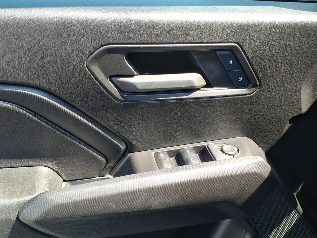 2024 Chevrolet Colorado Trail Boss - Photo 34