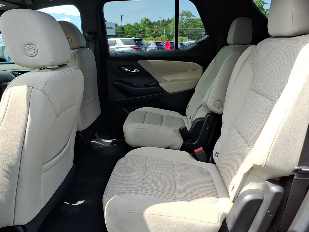 2023 Chevrolet Traverse 1LT - Photo 41