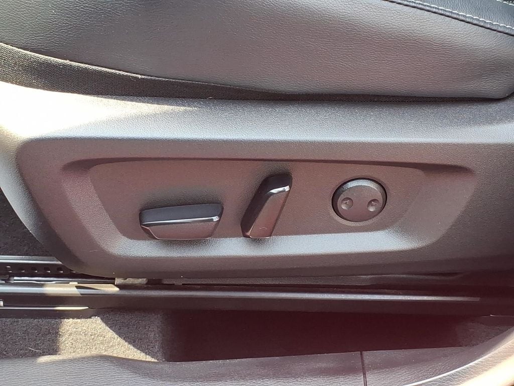 2024 Mitsubishi Outlander SEL - Photo 35