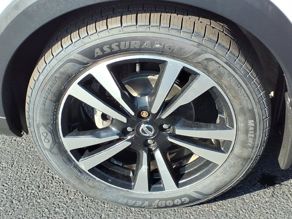 2020 Nissan Kicks SR - Photo 9