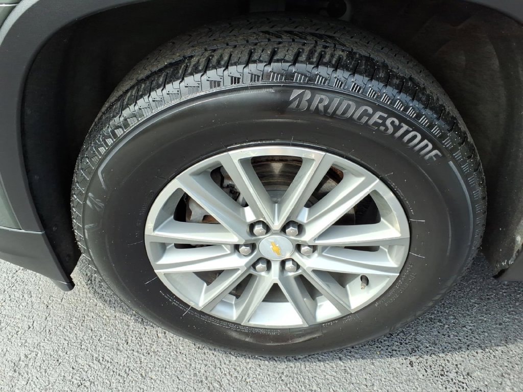2023 Chevrolet Traverse 1LT - Photo 9