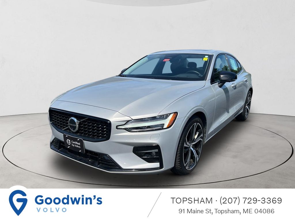 2025 Volvo S60