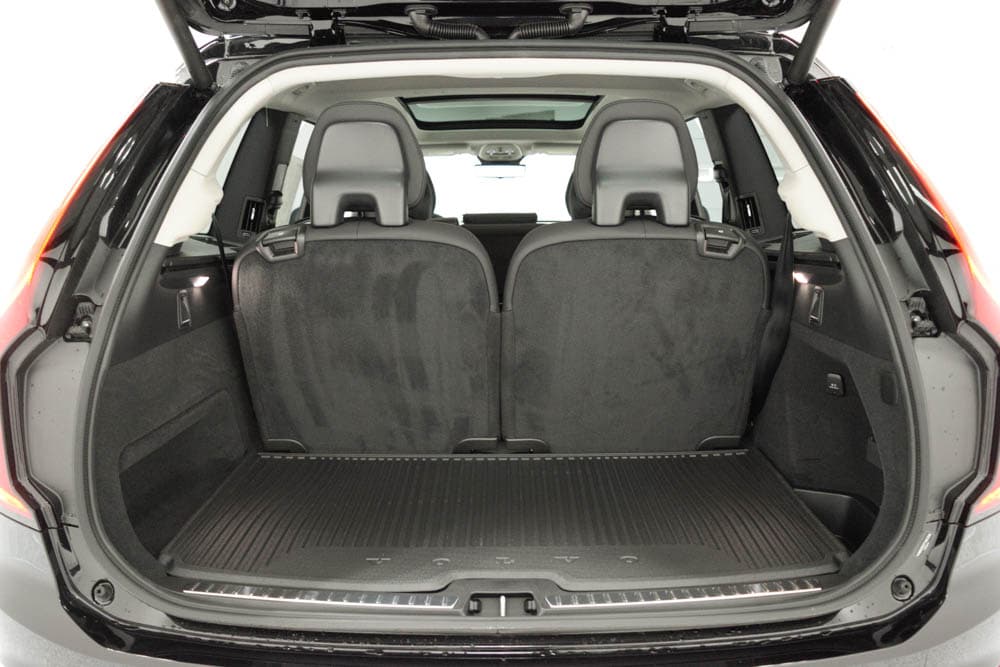 2026 Volvo XC90 Plus - Photo 33
