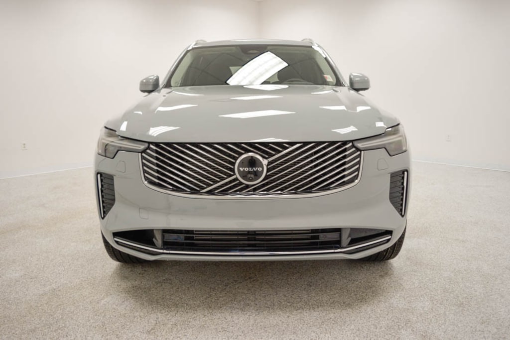 Certified 2026 Volvo XC90 plug-in hybrid T8 Plus 7-Seater SUV