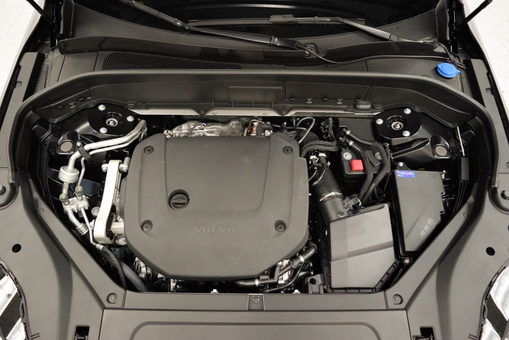 2026 Volvo XC90 Plus - Photo 35