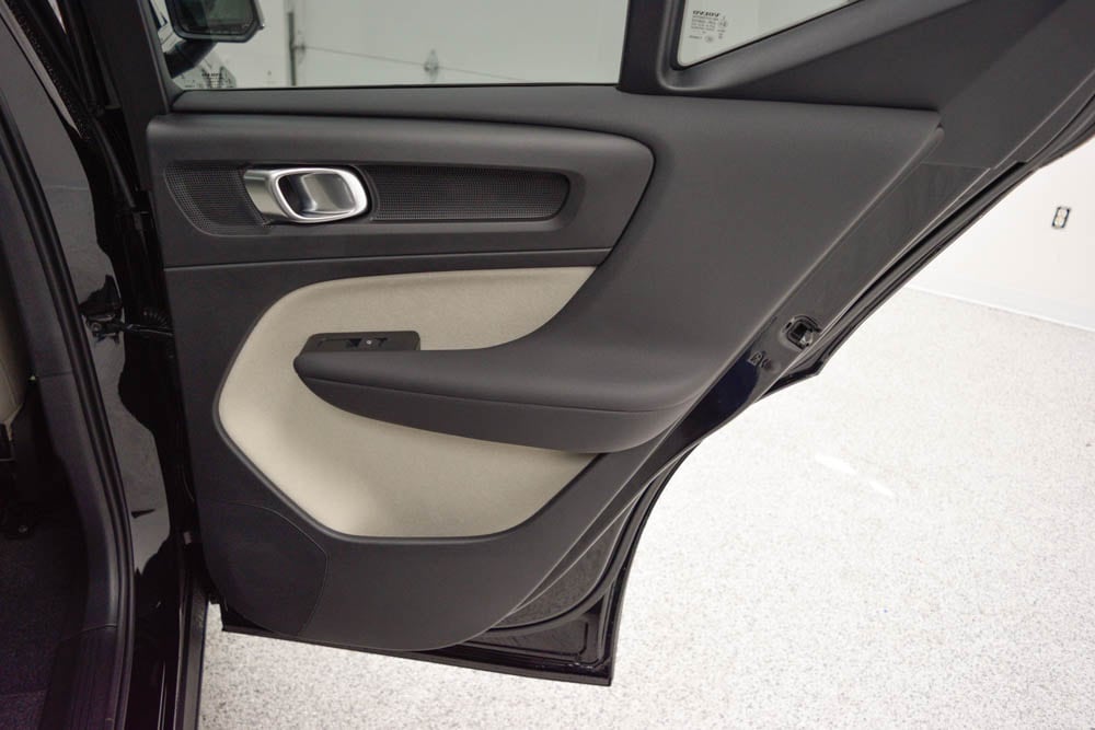 2026 Volvo XC40 Ultra - Photo 25
