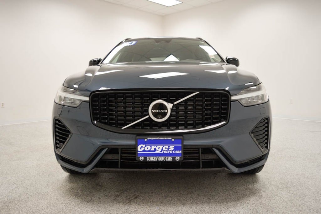 Certified 2024 Volvo XC60 plug-in hybrid T8 Plus Dark SUV