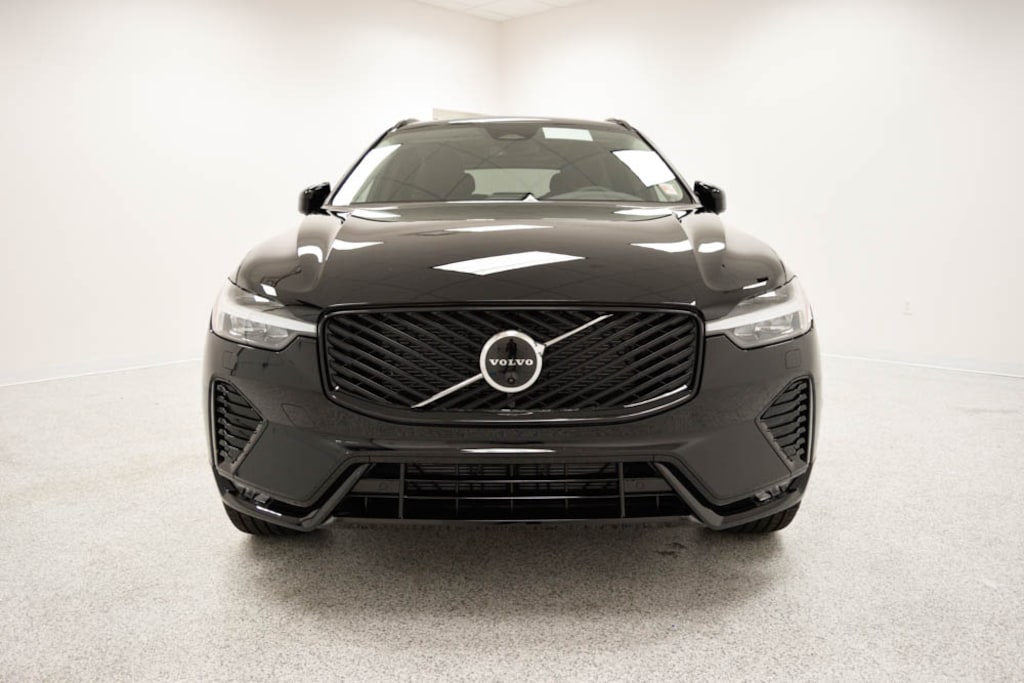 Certified 2026 Volvo XC60 B5 Plus SUV