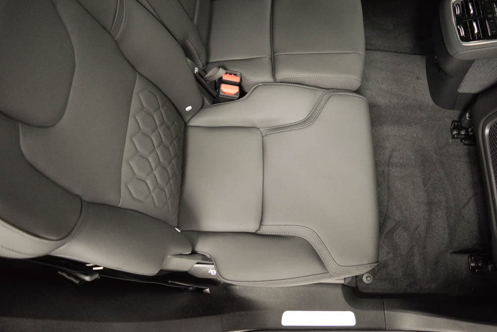 2026 Volvo XC90 Plus - Photo 28