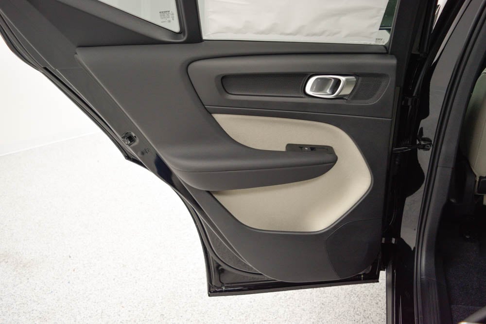 2026 Volvo XC40 Ultra - Photo 30