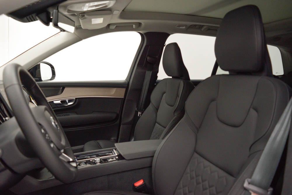 2026 Volvo XC90 Plus - Photo 10