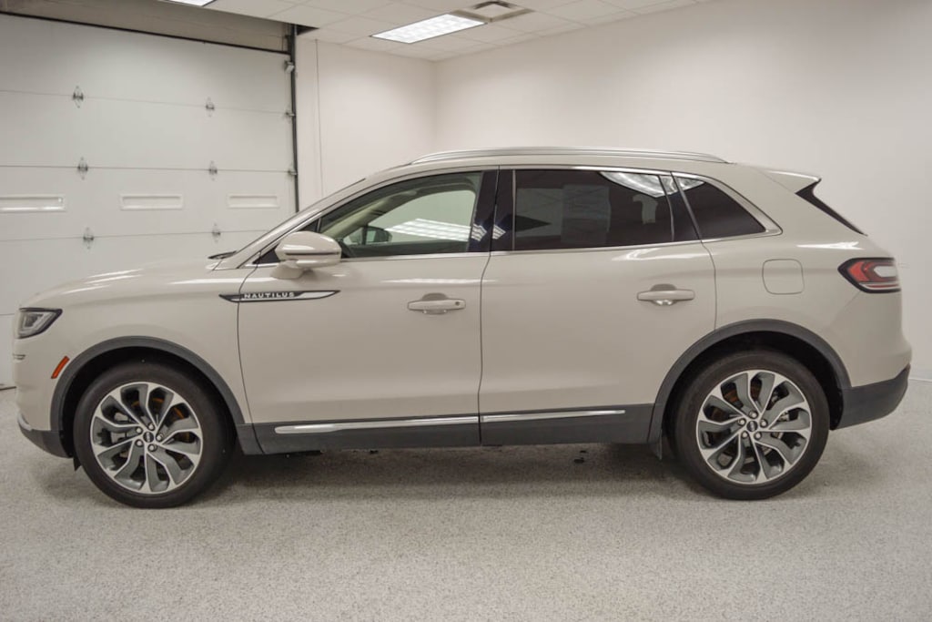 Used 2022 Lincoln Nautilus Reserve SUV