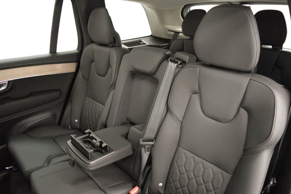2026 Volvo XC90 Plus - Photo 32